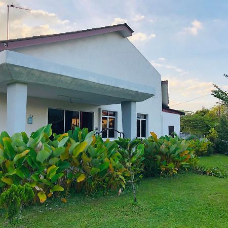 Homestay Lestary Near Taiping Fast Wifi Netflix Exterior foto